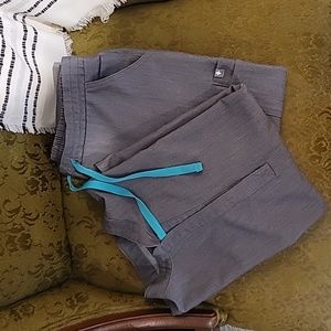 Figs Graphite scrubs Rafaela and Yola S/S